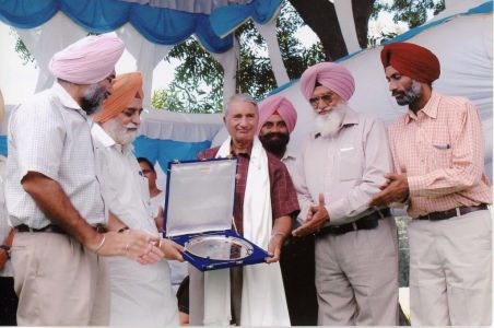Amrik Singh Cheema Award by Young Farmers Association, Punjab, India, 2006. Courtesy of the Khush Family.